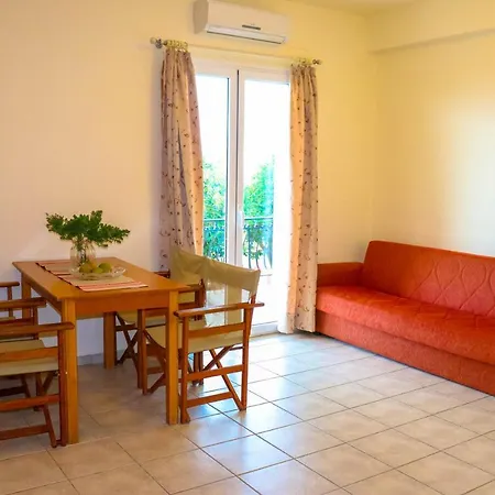 Aparthotel Orizontas &