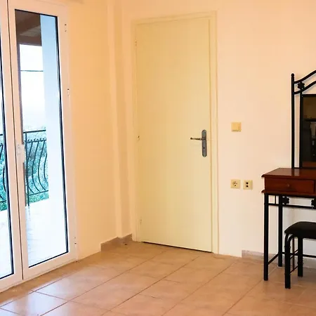 Orizontas & Aparthotel Svoronata